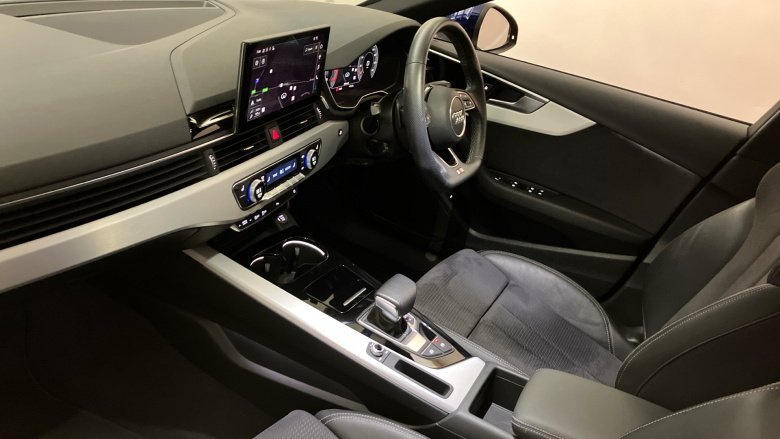 Audi A4 35 TFSI S Line 5dr S Tronic Petrol Estate